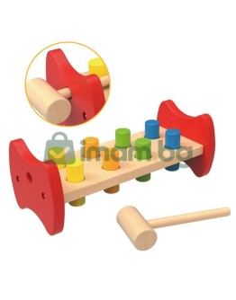 Малкият майстор - дървена игра с чукче